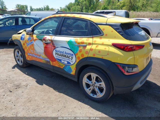 Photo 2 VIN: KM8K6CAB1NU877827 - HYUNDAI KONA 