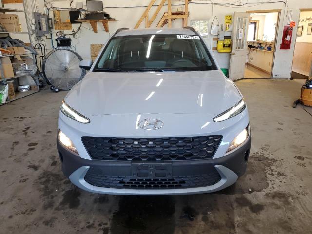 Photo 4 VIN: KM8K6CAB1PU013024 - HYUNDAI KONA SEL 