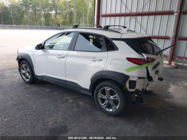 Photo 2 VIN: KM8K6CAB2NU806927 - HYUNDAI KONA 