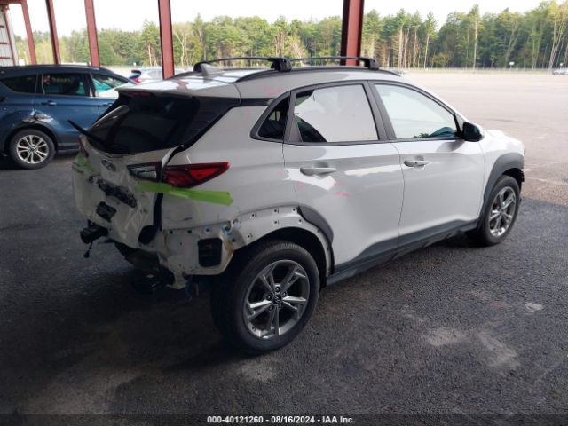 Photo 3 VIN: KM8K6CAB2NU806927 - HYUNDAI KONA 