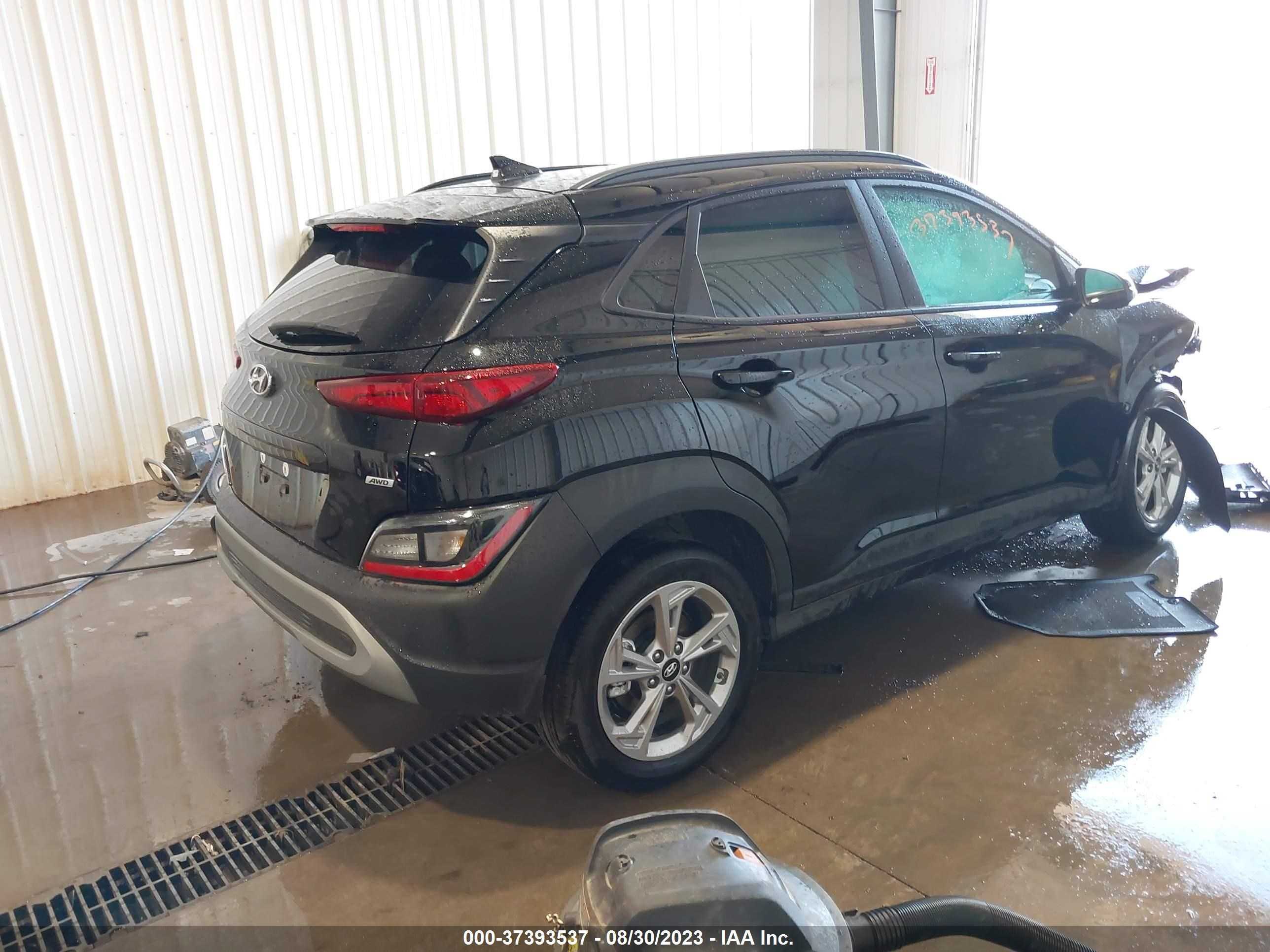 Photo 3 VIN: KM8K6CAB2PU021729 - HYUNDAI KONA 