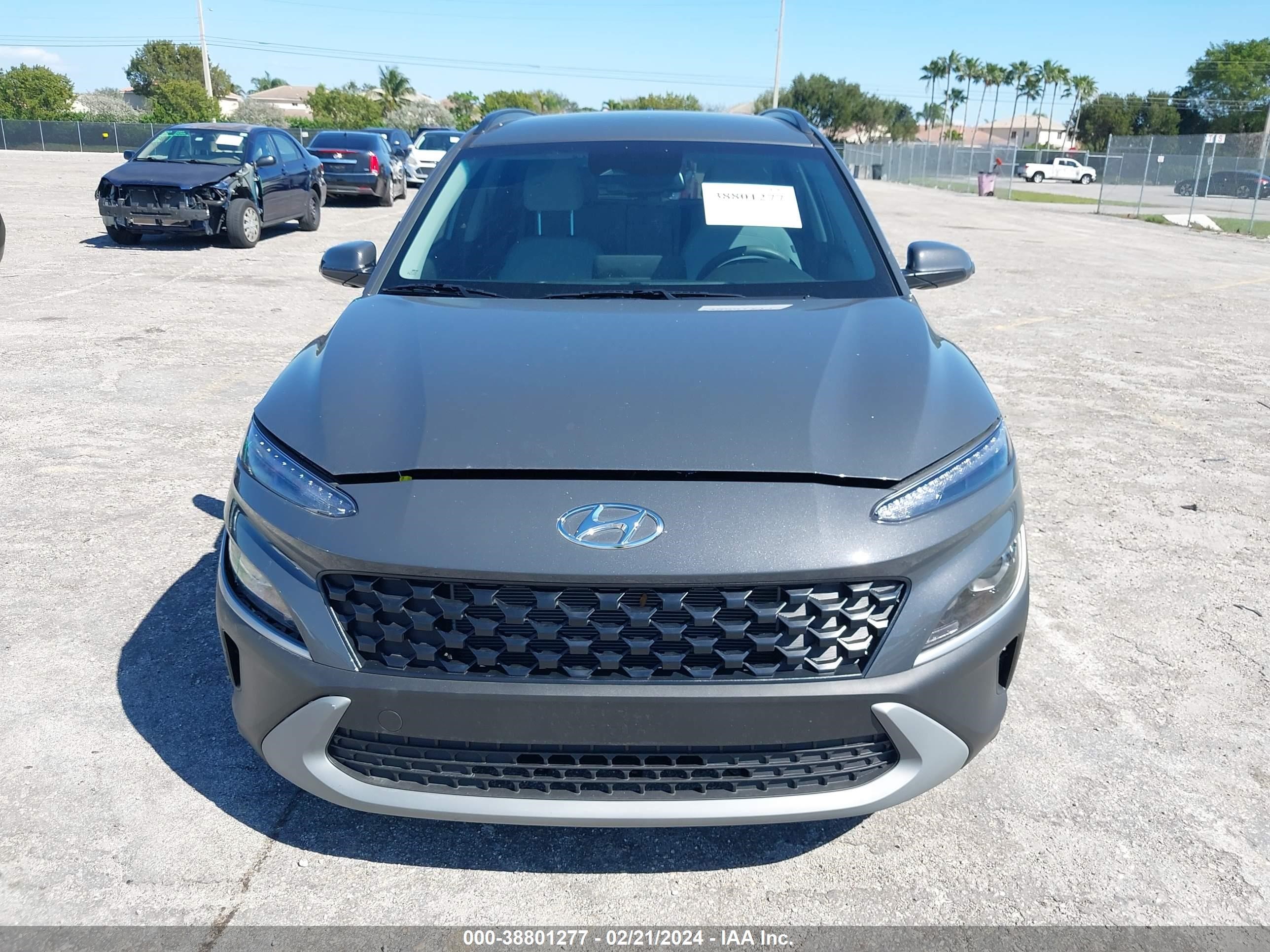 Photo 12 VIN: KM8K6CAB2PU046842 - HYUNDAI KONA 