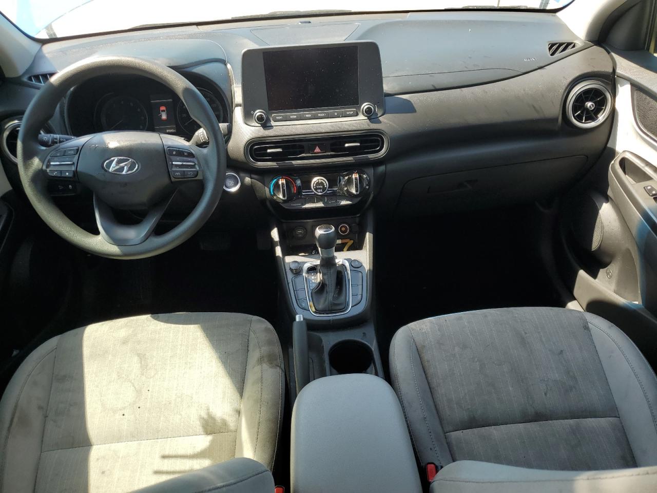 Photo 7 VIN: KM8K6CAB3PU937027 - HYUNDAI KONA 