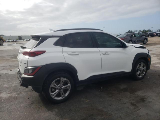 Photo 2 VIN: KM8K6CAB4PU007895 - HYUNDAI KONA 