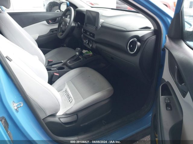 Photo 4 VIN: KM8K6CAB5NU879368 - HYUNDAI KONA 