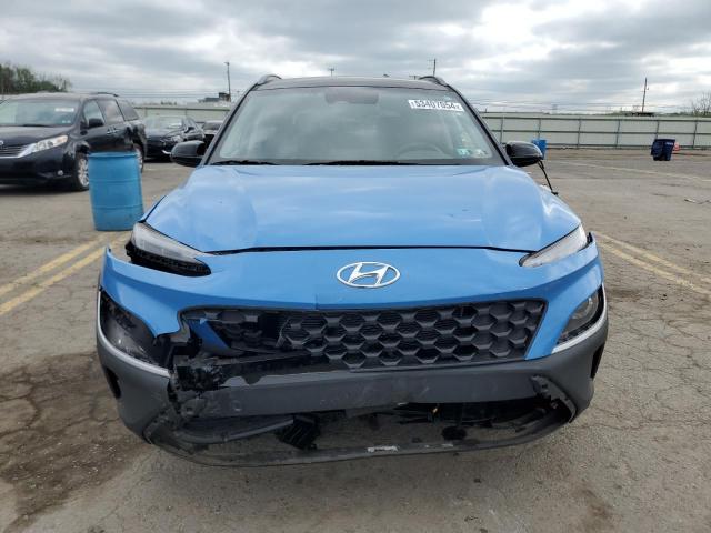 Photo 4 VIN: KM8K6CAB7NU840197 - HYUNDAI KONA 