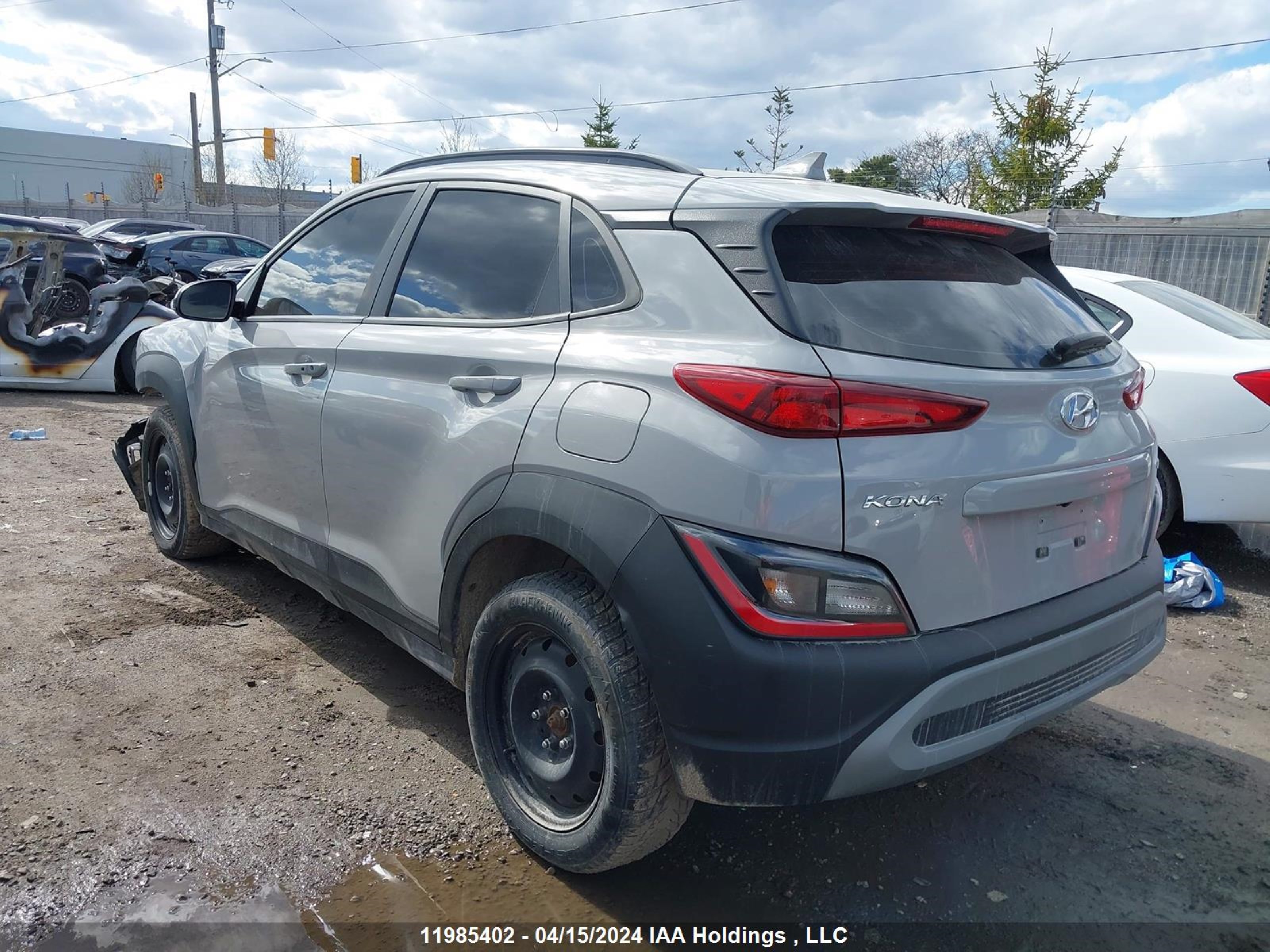 Photo 2 VIN: KM8K6CAB8NU872060 - HYUNDAI KONA 