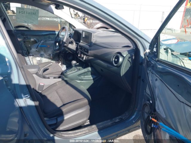 Photo 4 VIN: KM8K6CAB9PU951045 - HYUNDAI KONA 