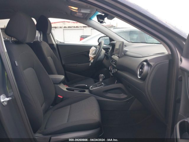 Photo 4 VIN: KM8K6CABXPU051738 - HYUNDAI KONA 