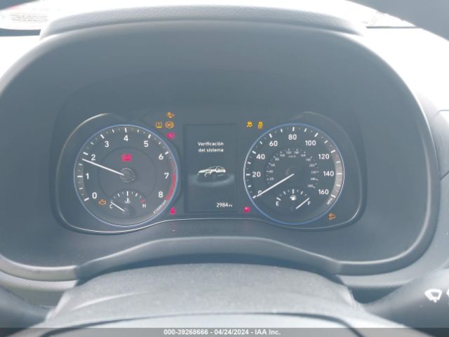 Photo 6 VIN: KM8K6CABXPU051738 - HYUNDAI KONA 