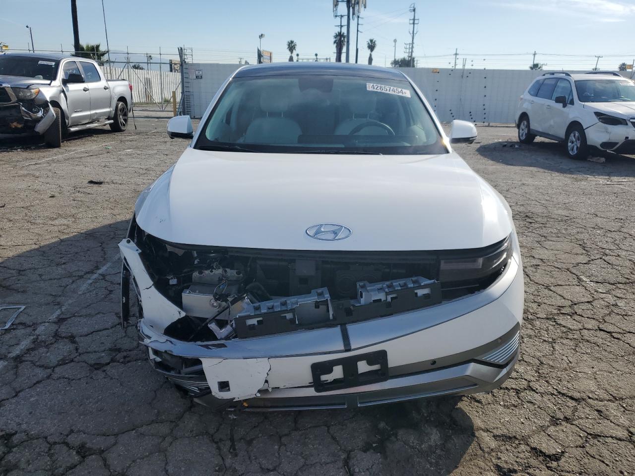 Photo 4 VIN: KM8KR4AE7PU200744 - HYUNDAI IONIQ 5 LI 