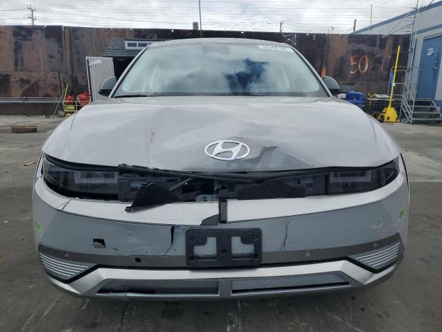 Photo 4 VIN: KM8KRDAF4PU208812 - HYUNDAI IONIQ 