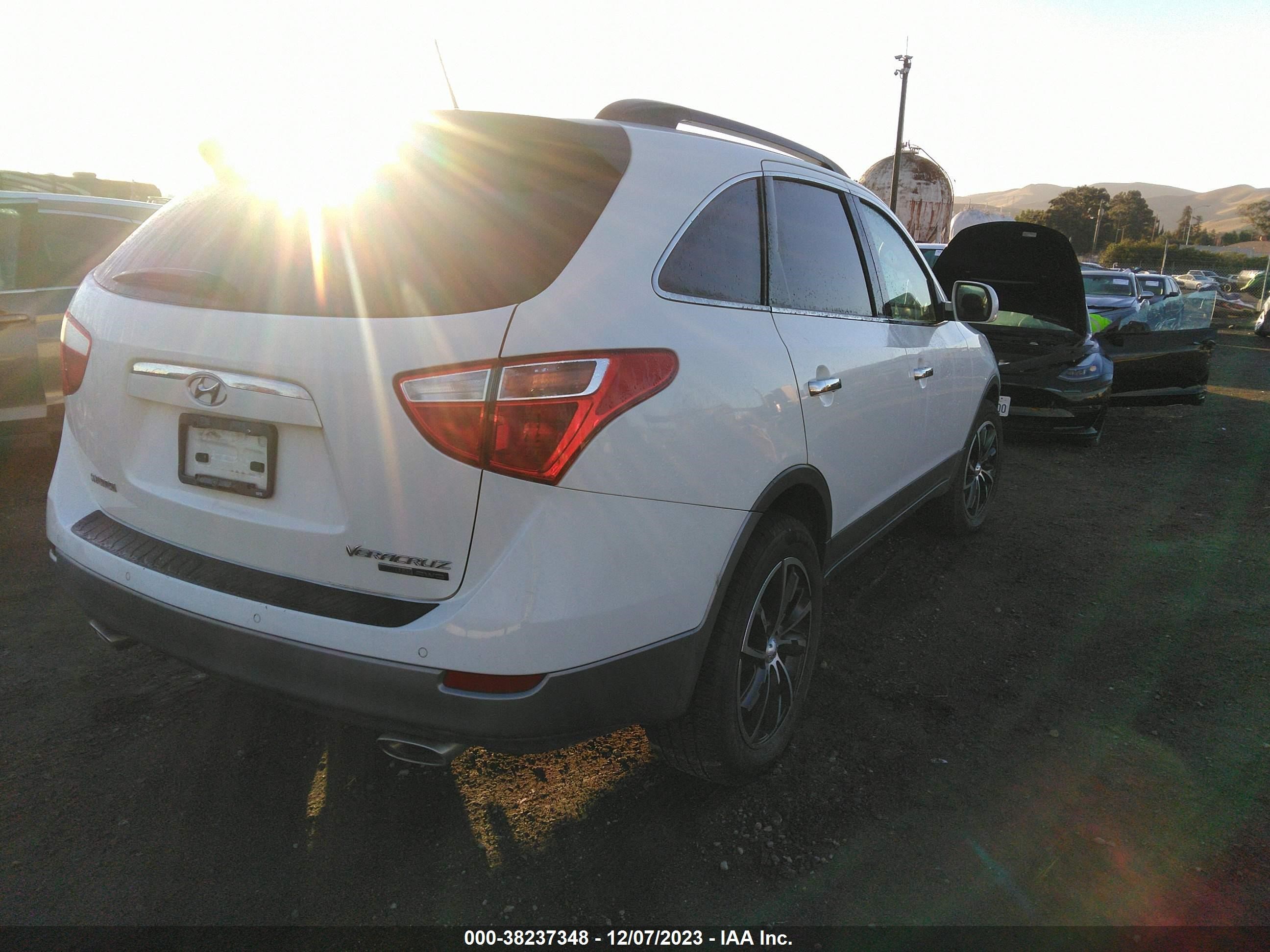 Photo 3 VIN: KM8NU73C08U057128 - HYUNDAI VERACRUZ 