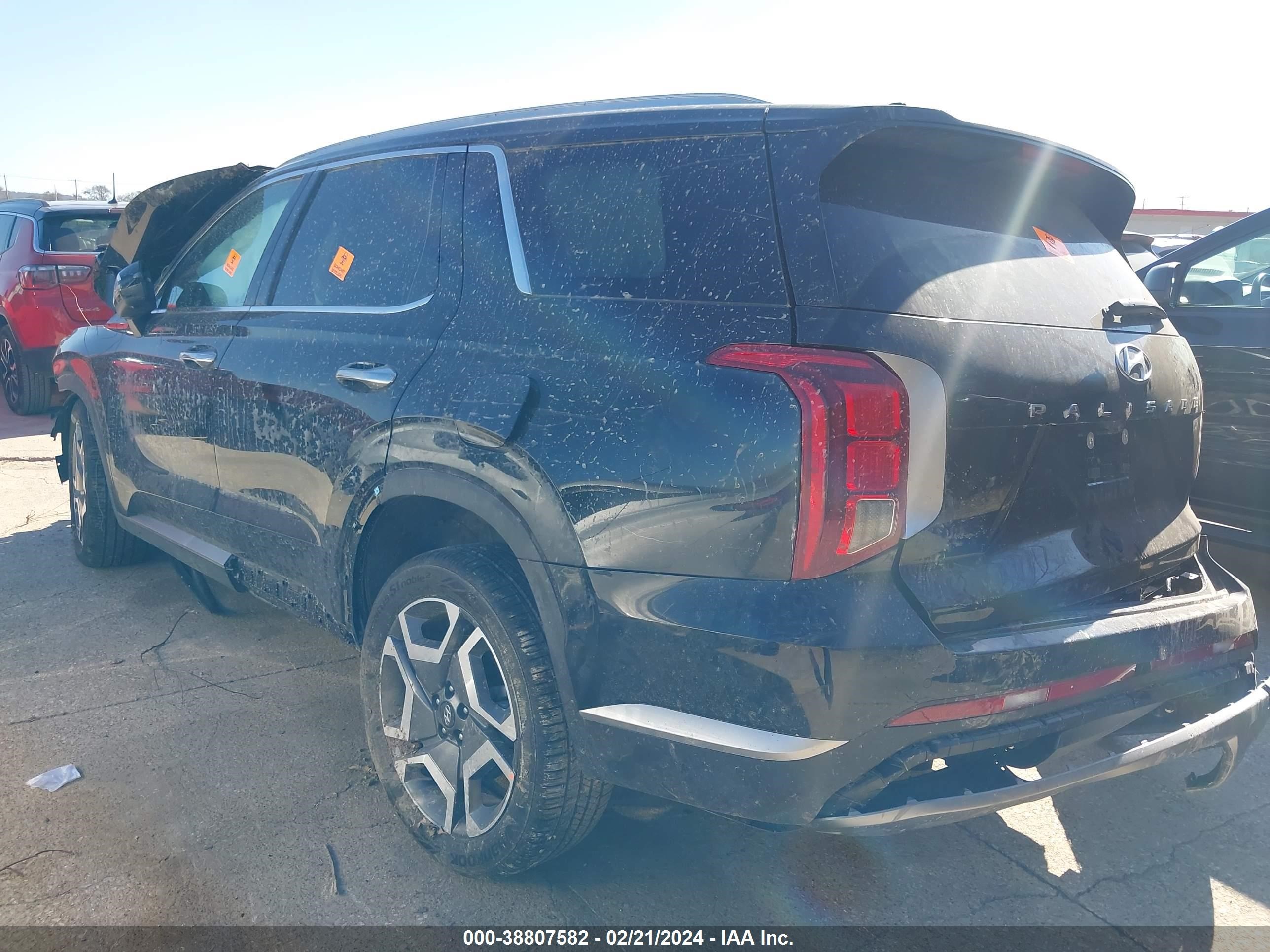 Photo 2 VIN: KM8R44GE0RU705581 - HYUNDAI PALISADE 