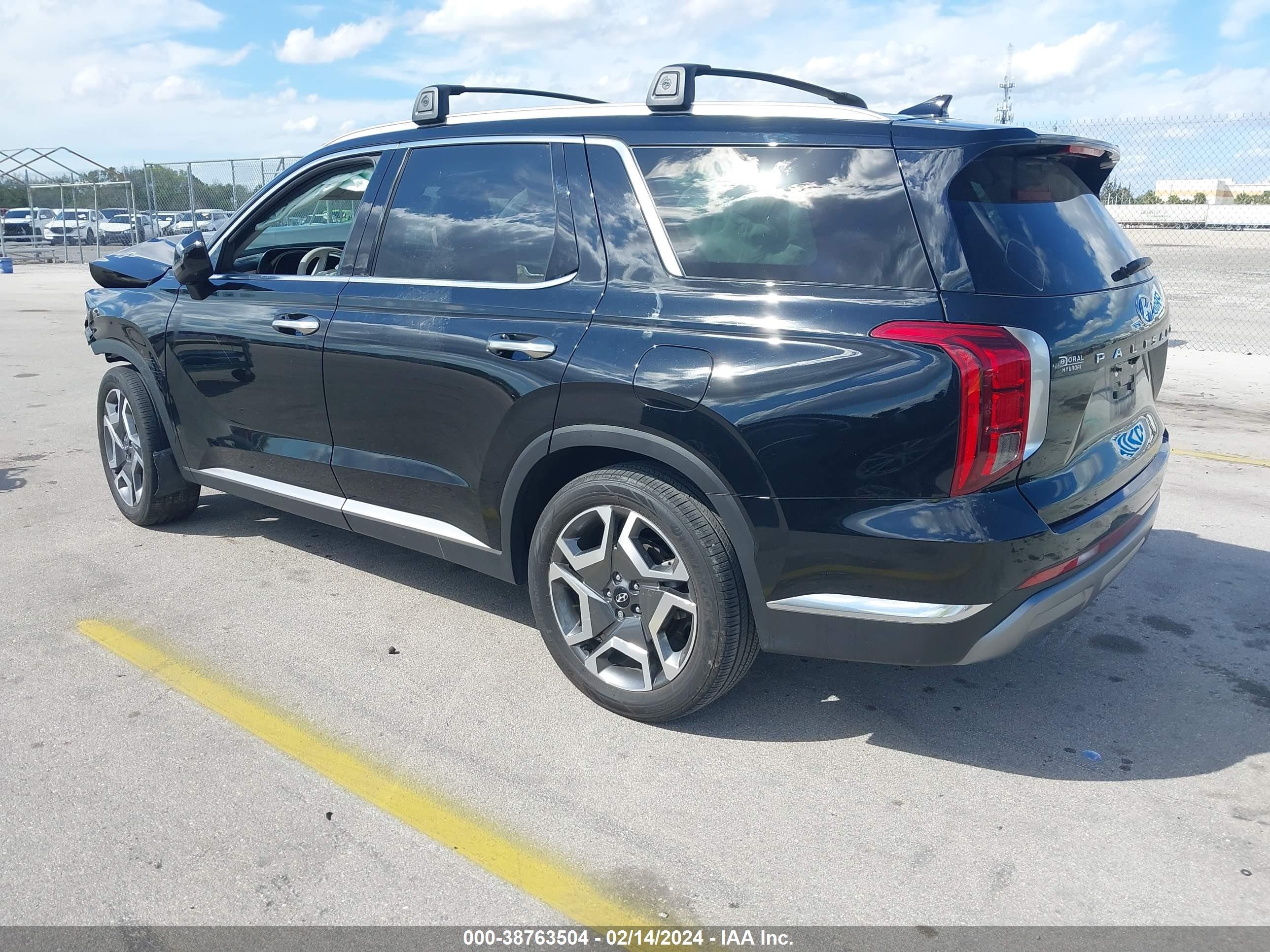 Photo 2 VIN: KM8R54GE2PU503349 - HYUNDAI PALISADE 