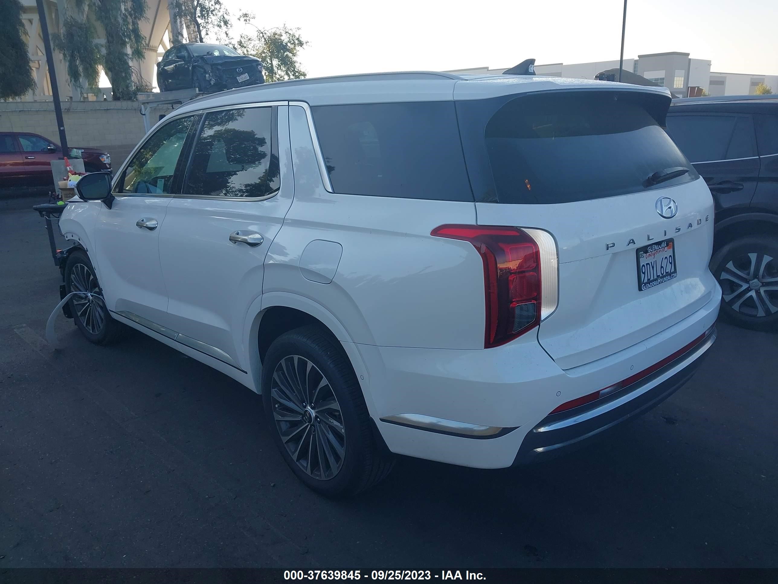 Photo 2 VIN: KM8R74GE8PU542067 - HYUNDAI PALISADE 