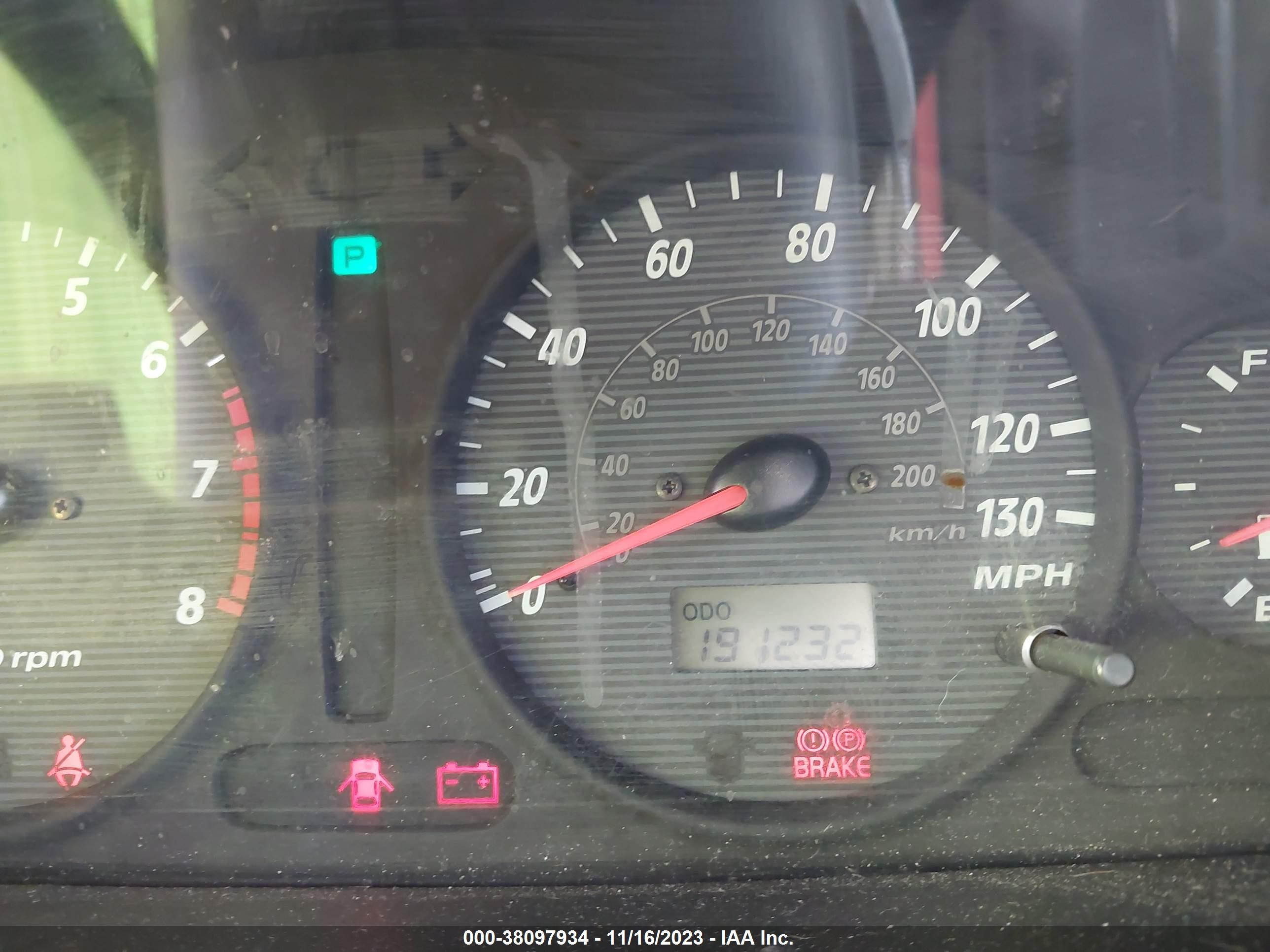 Photo 6 VIN: KM8SC13D92U272140 - HYUNDAI SANTA FE 