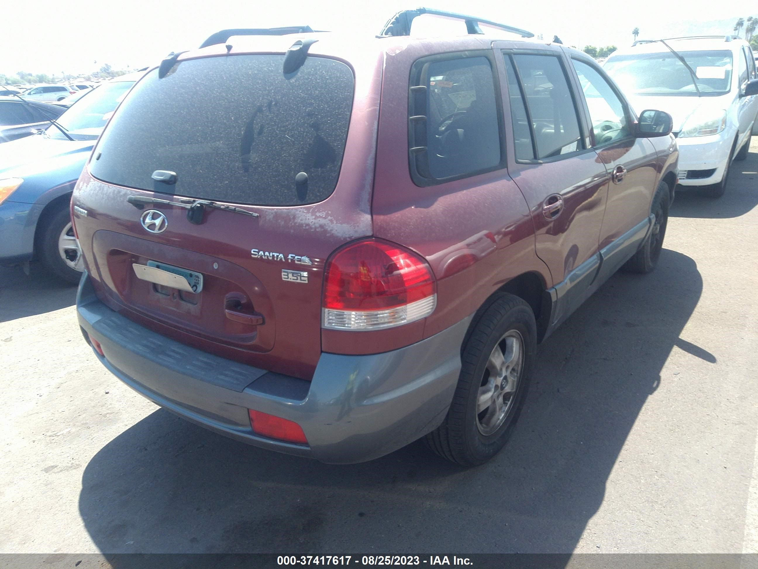 Photo 3 VIN: KM8SC13E35U881432 - HYUNDAI SANTA FE 