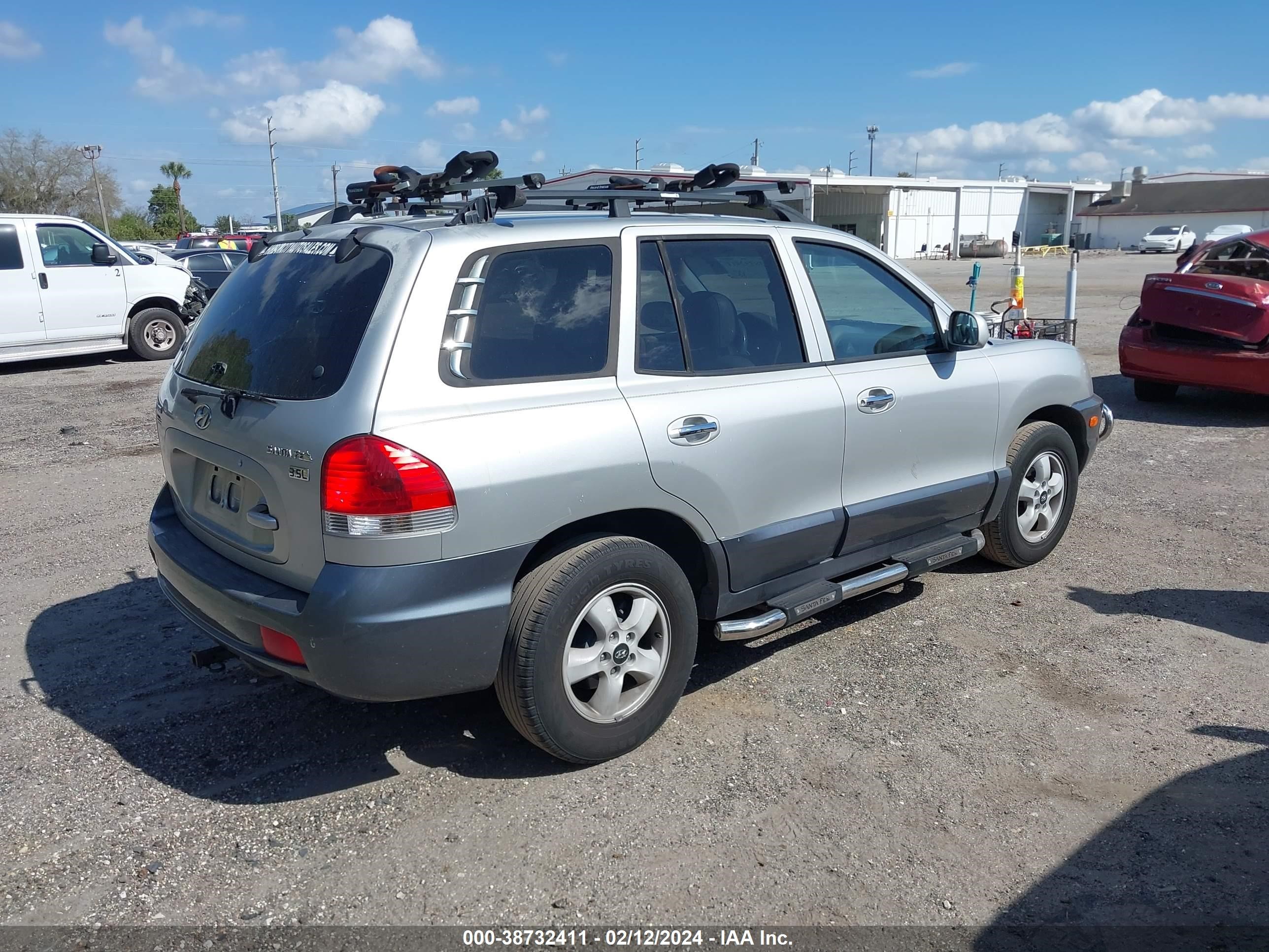 Photo 3 VIN: KM8SC13E65U884339 - HYUNDAI SANTA FE 