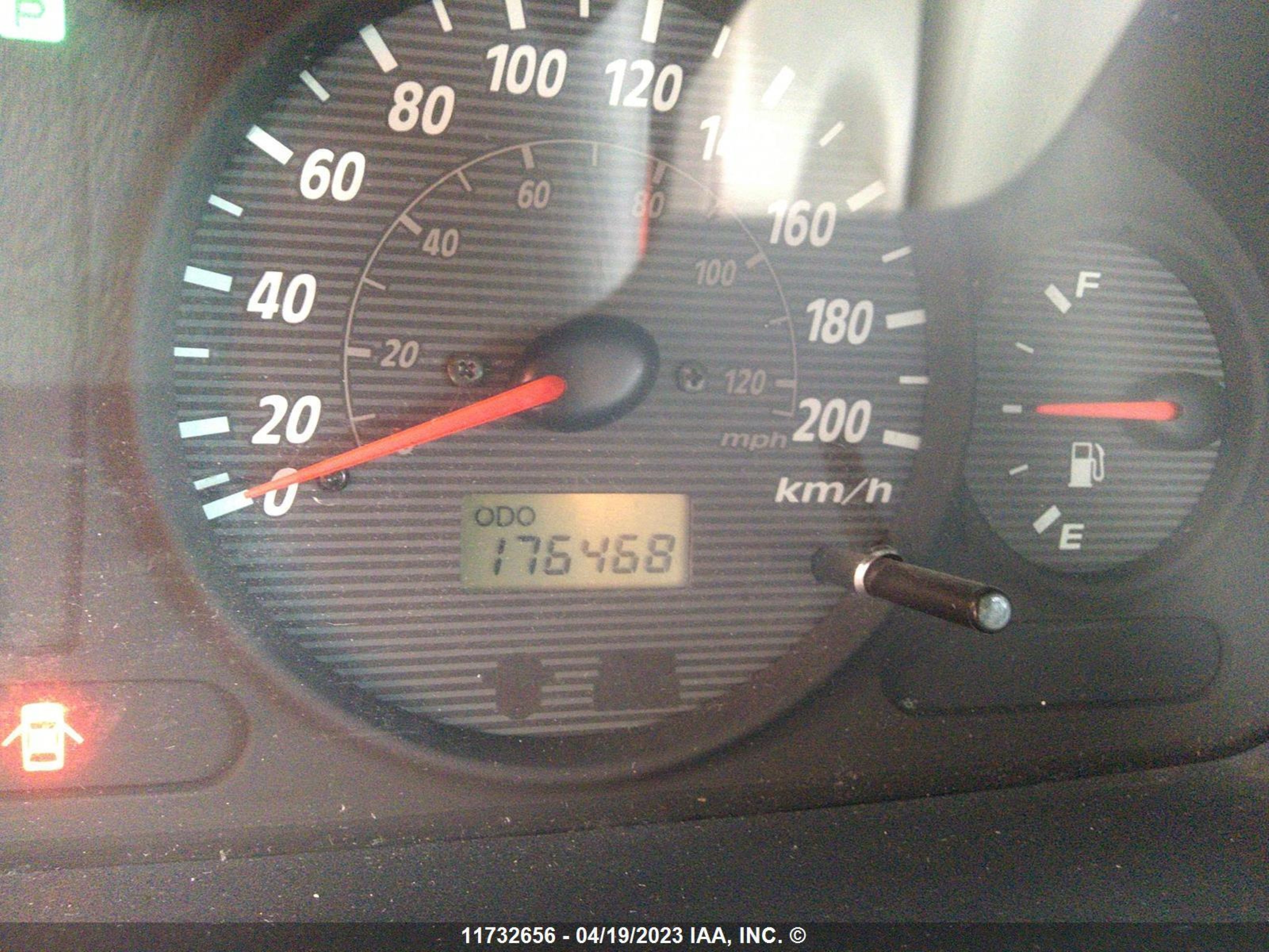 Photo 6 VIN: KM8SC73D33U477330 - HYUNDAI SANTA FE 