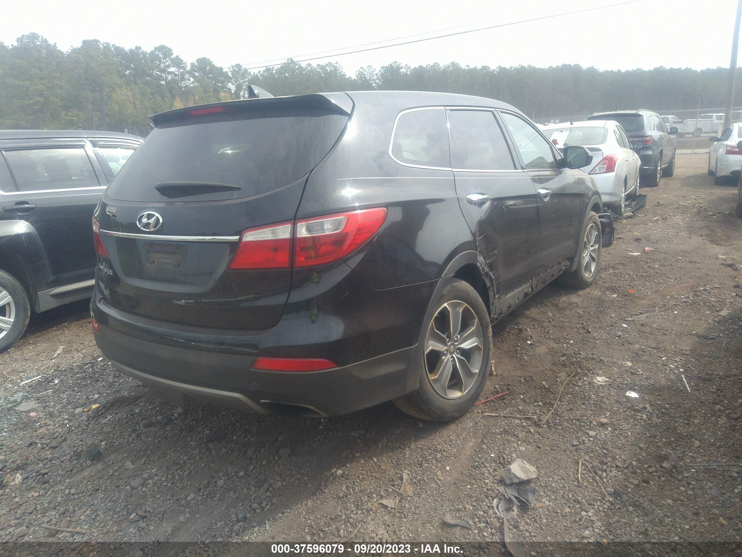 Photo 3 VIN: KM8SM4HF0DU002757 - HYUNDAI SANTA FE 