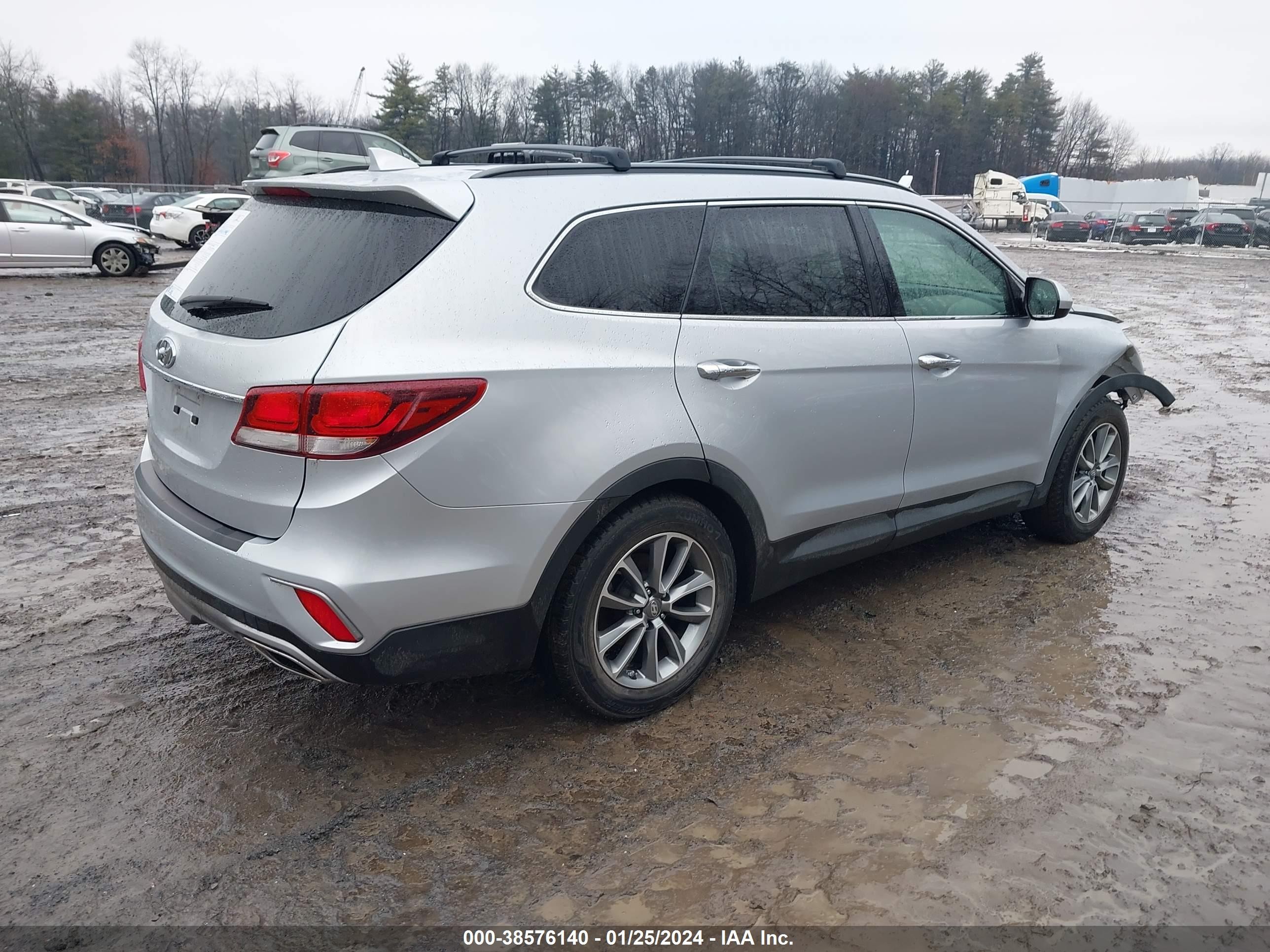 Photo 3 VIN: KM8SM4HF0HU236757 - HYUNDAI SANTA FE 