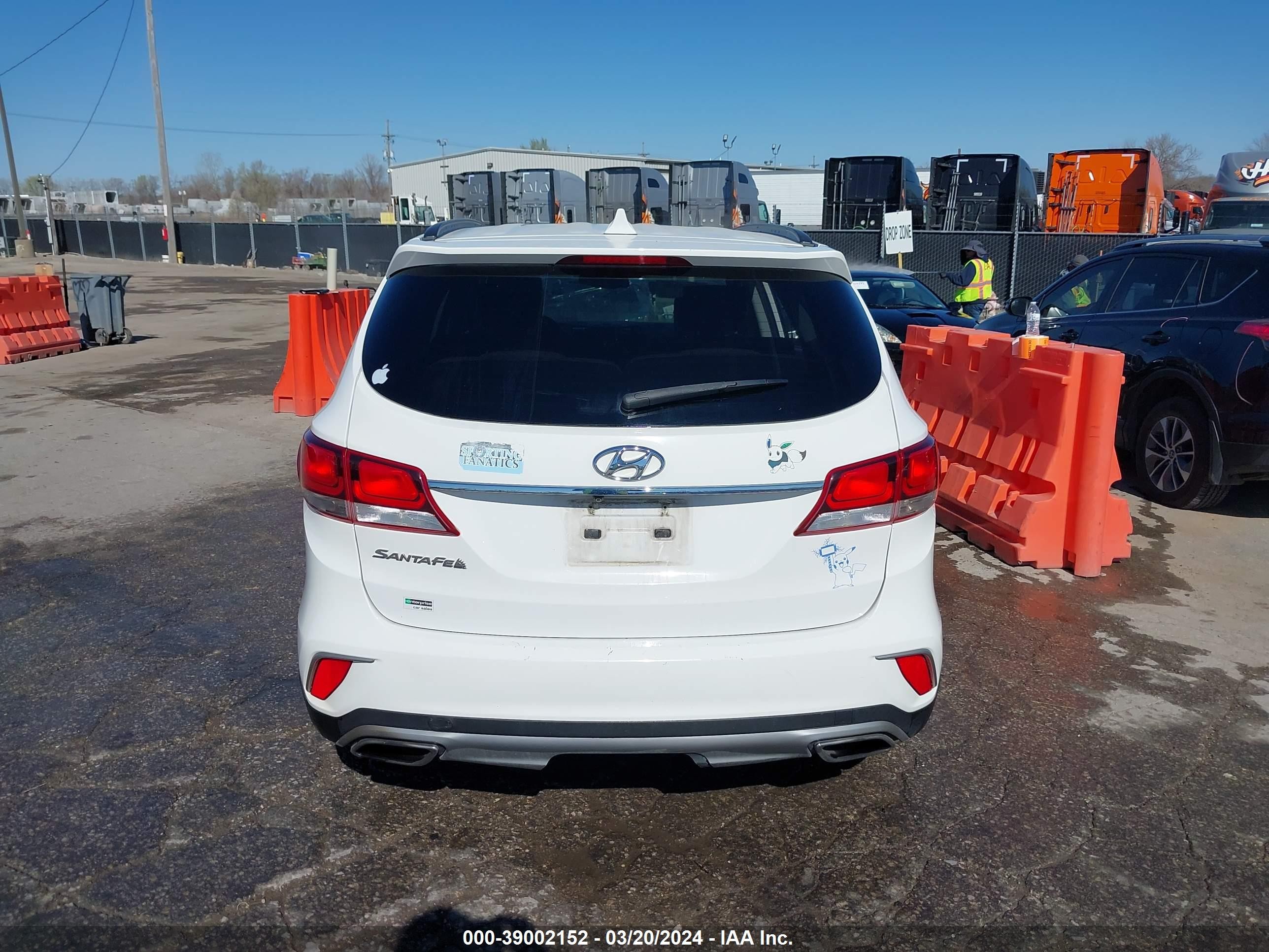 Photo 14 VIN: KM8SM4HF1HU167836 - HYUNDAI SANTA FE 