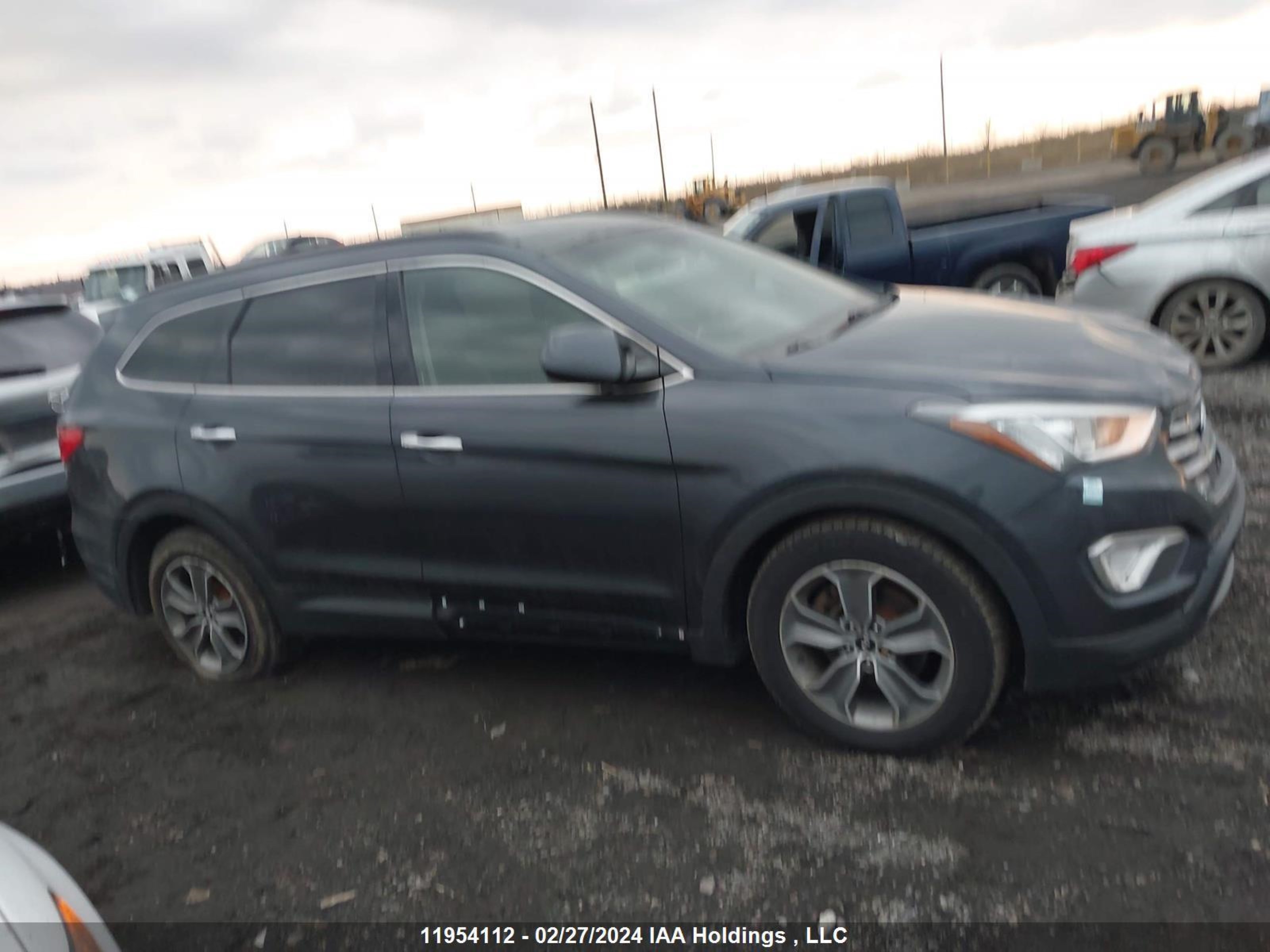 Photo 12 VIN: KM8SM4HF6DU015674 - HYUNDAI SANTA FE 