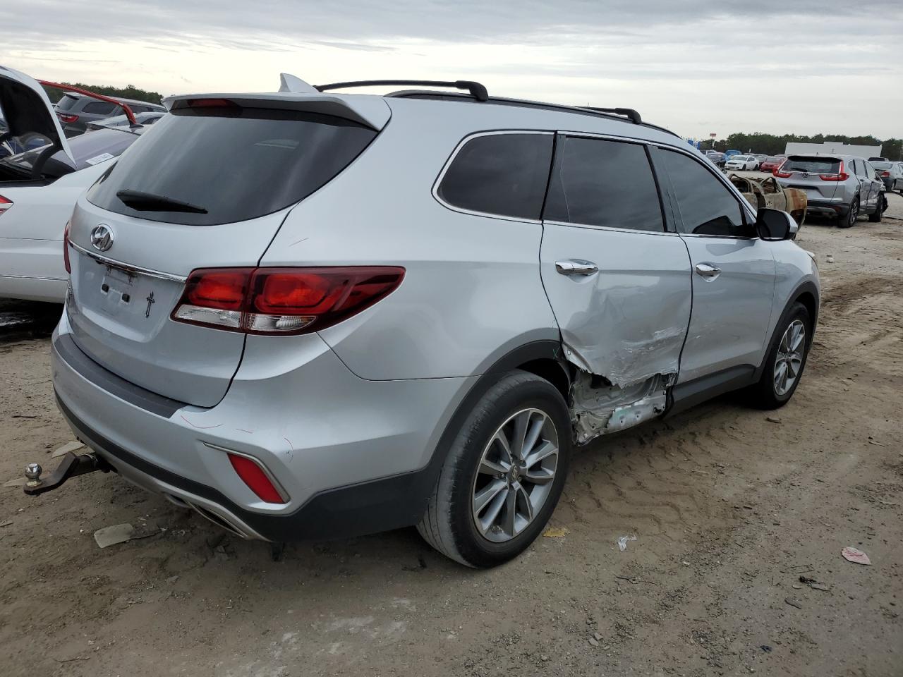 Photo 2 VIN: KM8SM4HF6HU242871 - HYUNDAI SANTA FE 