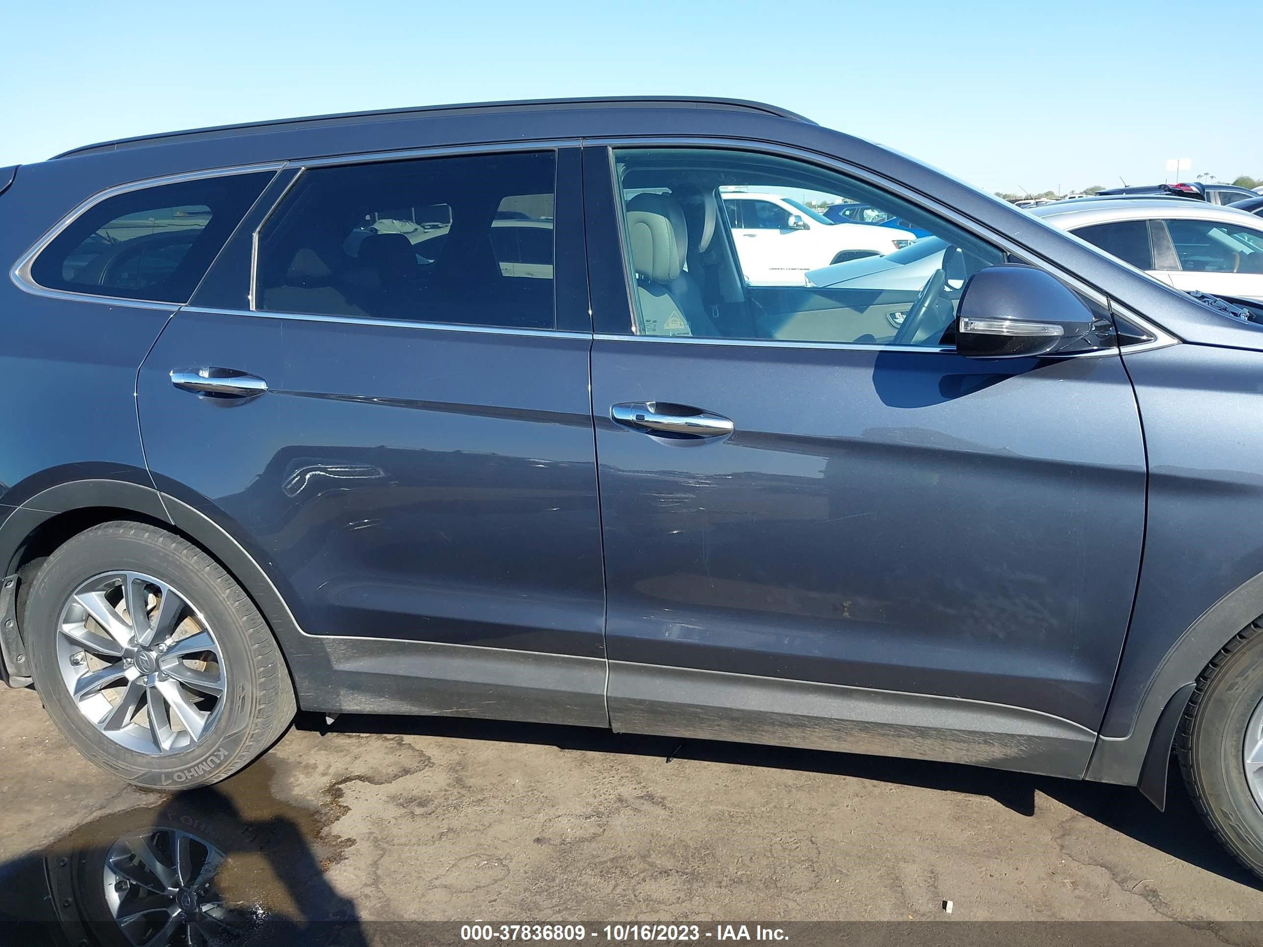 Photo 12 VIN: KM8SN4HF9HU248614 - HYUNDAI SANTA FE 