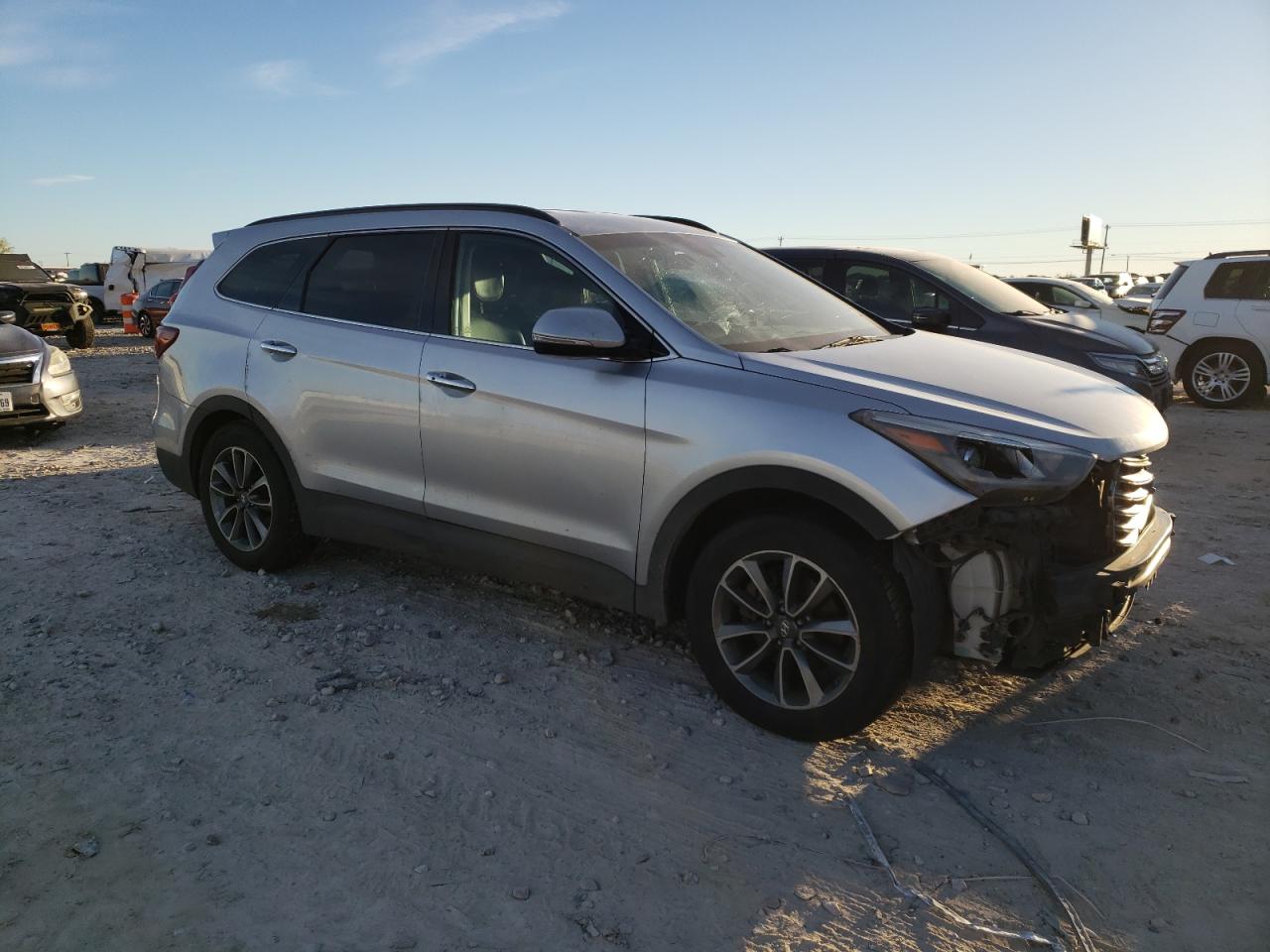 Photo 3 VIN: KM8SNDHF8HU233733 - HYUNDAI SANTA FE 