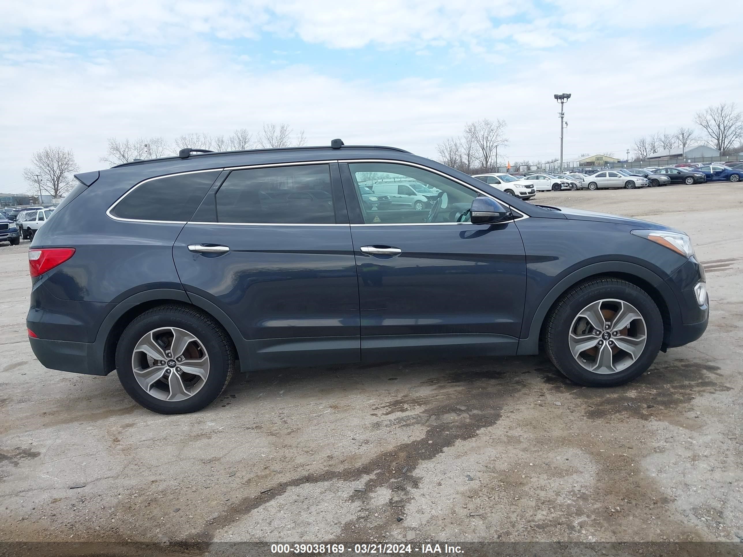 Photo 12 VIN: KM8SNDHFXDU015397 - HYUNDAI SANTA FE 