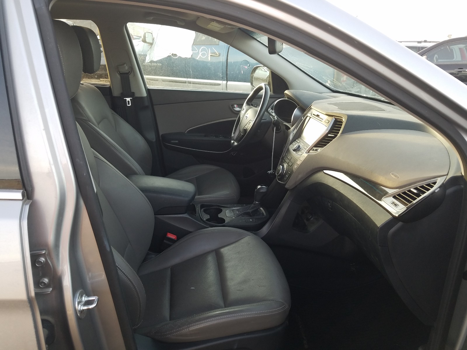 Photo 4 VIN: KM8SRDHF0FU121199 - HYUNDAI SANTA FE G 