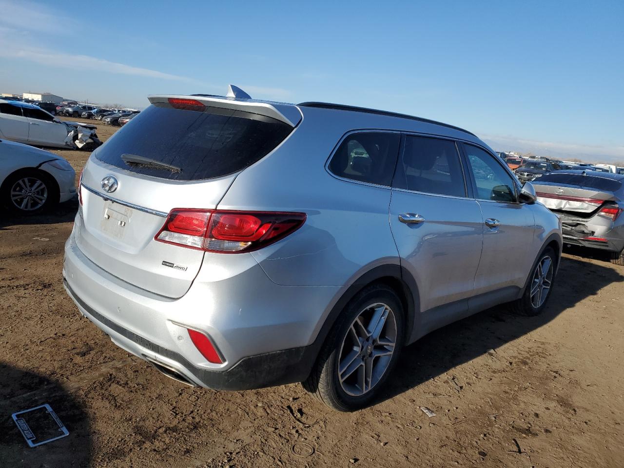 Photo 2 VIN: KM8SRDHF1HU243816 - HYUNDAI SANTA FE 