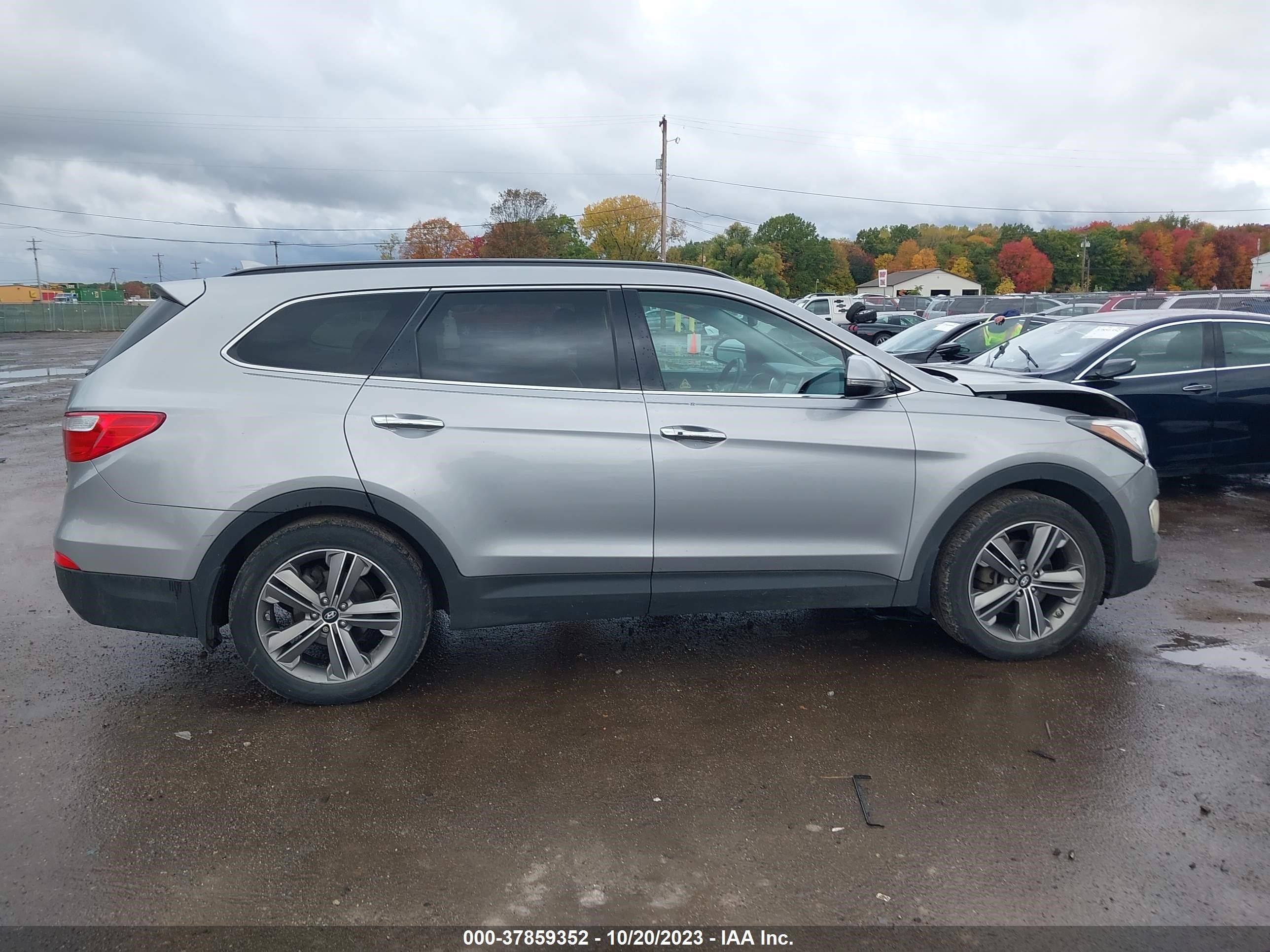 Photo 12 VIN: KM8SRDHF2DU002342 - HYUNDAI SANTA FE 