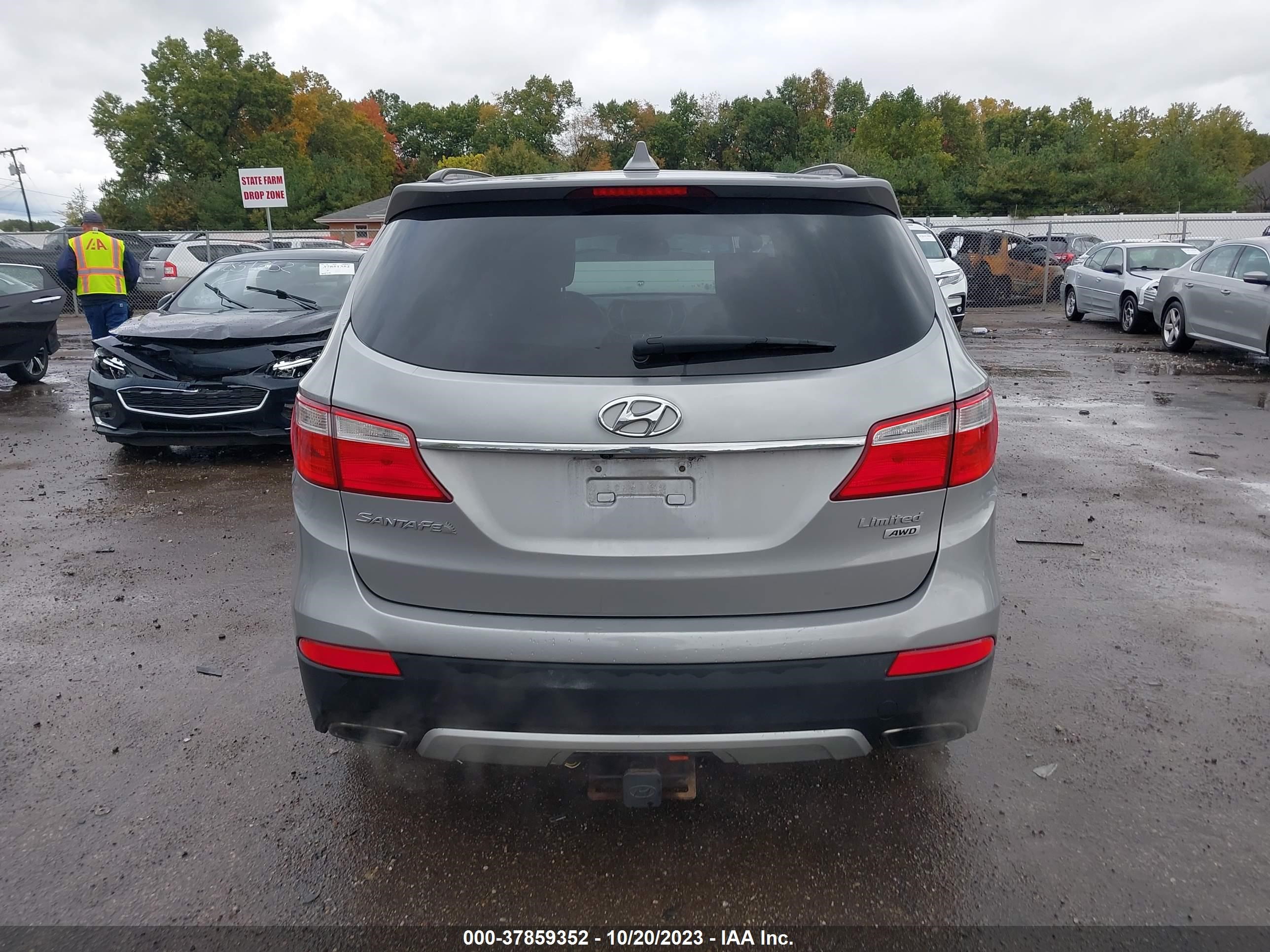 Photo 15 VIN: KM8SRDHF2DU002342 - HYUNDAI SANTA FE 