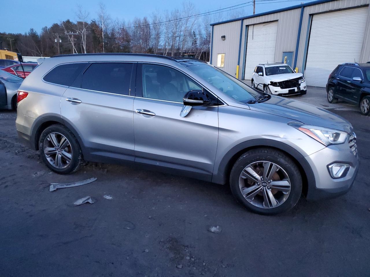 Photo 3 VIN: KM8SRDHF8DU004290 - HYUNDAI SANTA FE 