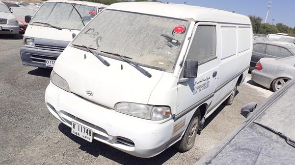 Photo 3 VIN: KMFFD27G94K566668 - HYUNDAI H1 