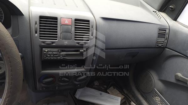 Photo 15 VIN: KMHBT51GX3U090971 - HYUNDAI GETZ 