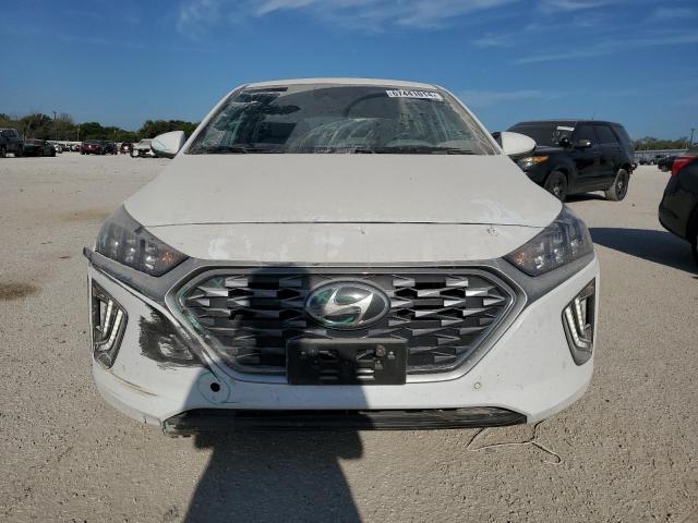 Photo 4 VIN: KMHC05LC1LU239940 - HYUNDAI IONIQ LIMI 