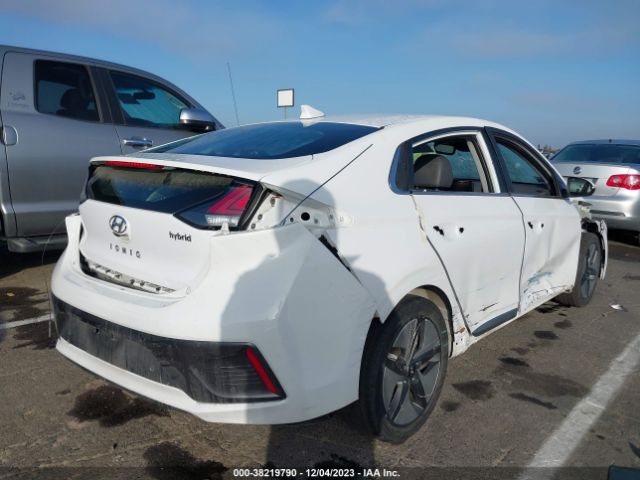 Photo 3 VIN: KMHC05LC1MU250325 - HYUNDAI IONIQ 