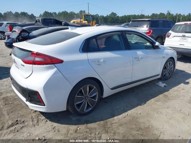 Photo 3 VIN: KMHC05LC3KU158940 - HYUNDAI IONIQ 