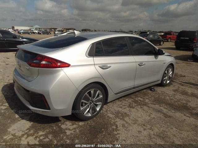 Photo 3 VIN: KMHC05LC6JU063898 - HYUNDAI IONIQ HYBRID 