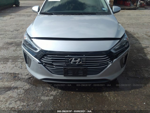 Photo 5 VIN: KMHC05LC6JU063898 - HYUNDAI IONIQ HYBRID 