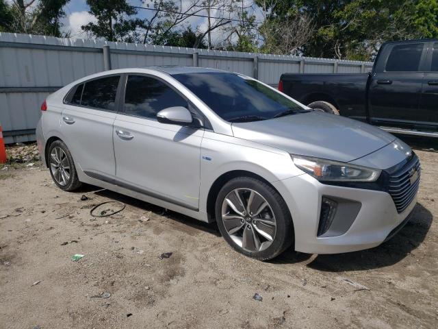 Photo 3 VIN: KMHC05LC6KU110199 - HYUNDAI IONIQ 