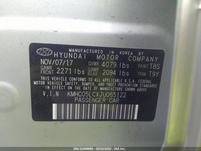 Photo 8 VIN: KMHC05LCXJU065122 - HYUNDAI IONIQ HYBRID 