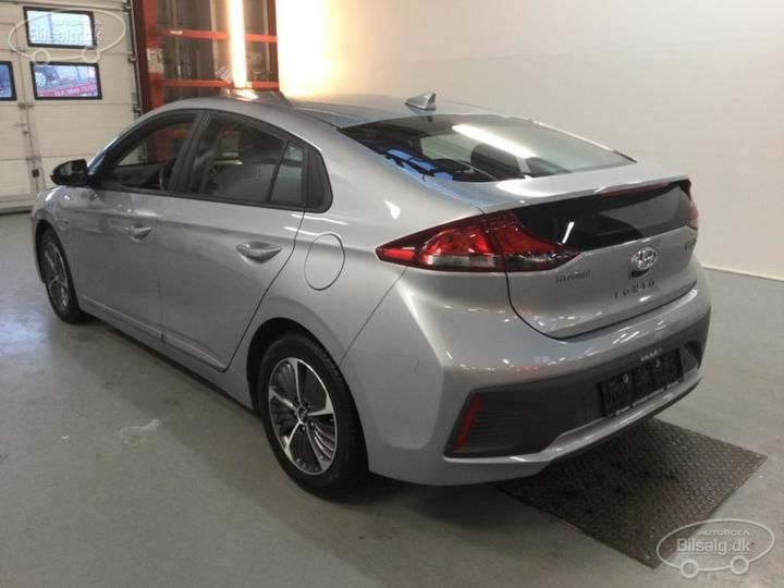 Photo 6 VIN: KMHC651DGLU171357 - HYUNDAI IONIQ HATCHBACK 