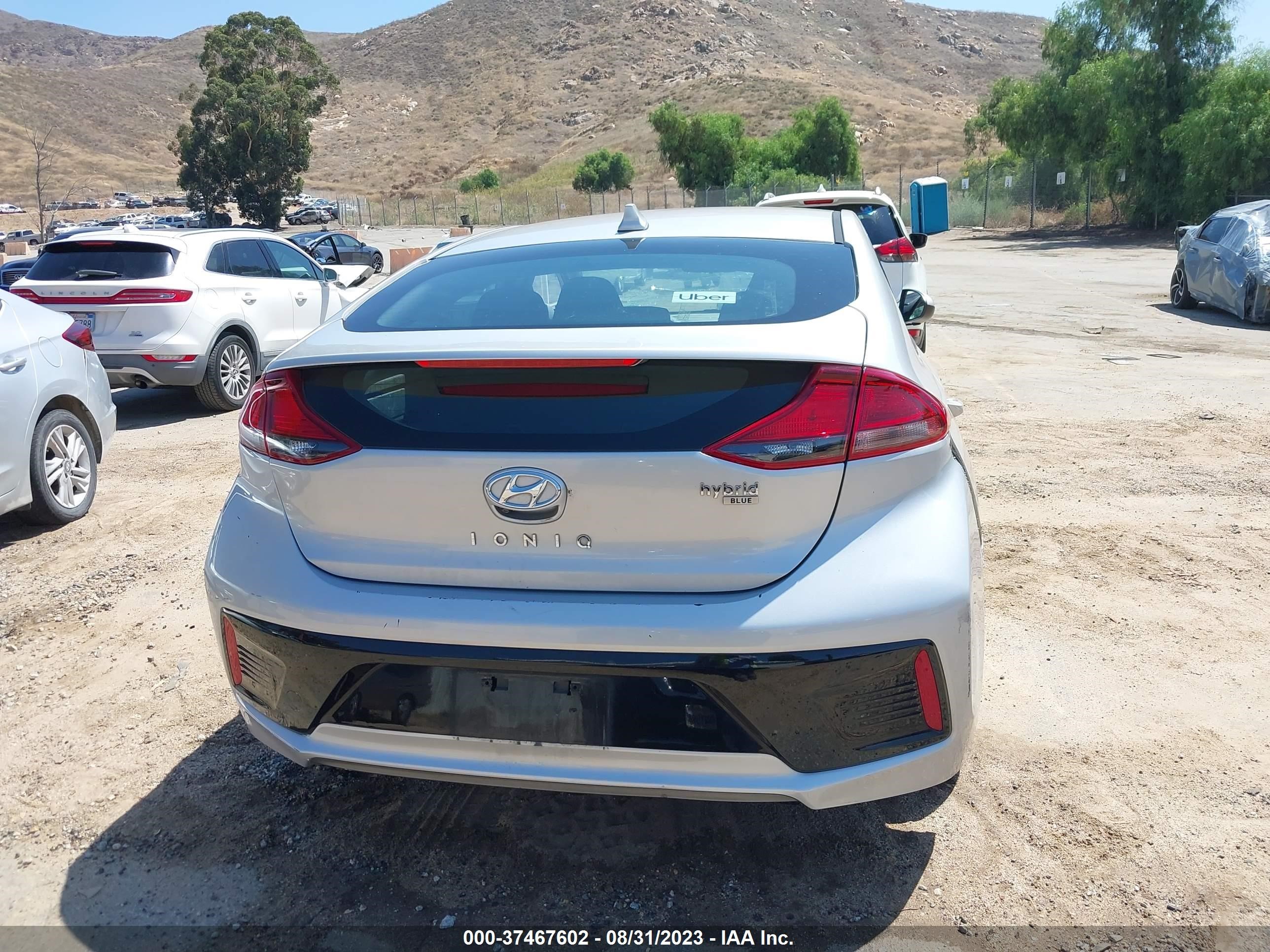 Photo 15 VIN: KMHC65LC0JU083269 - HYUNDAI IONIQ 