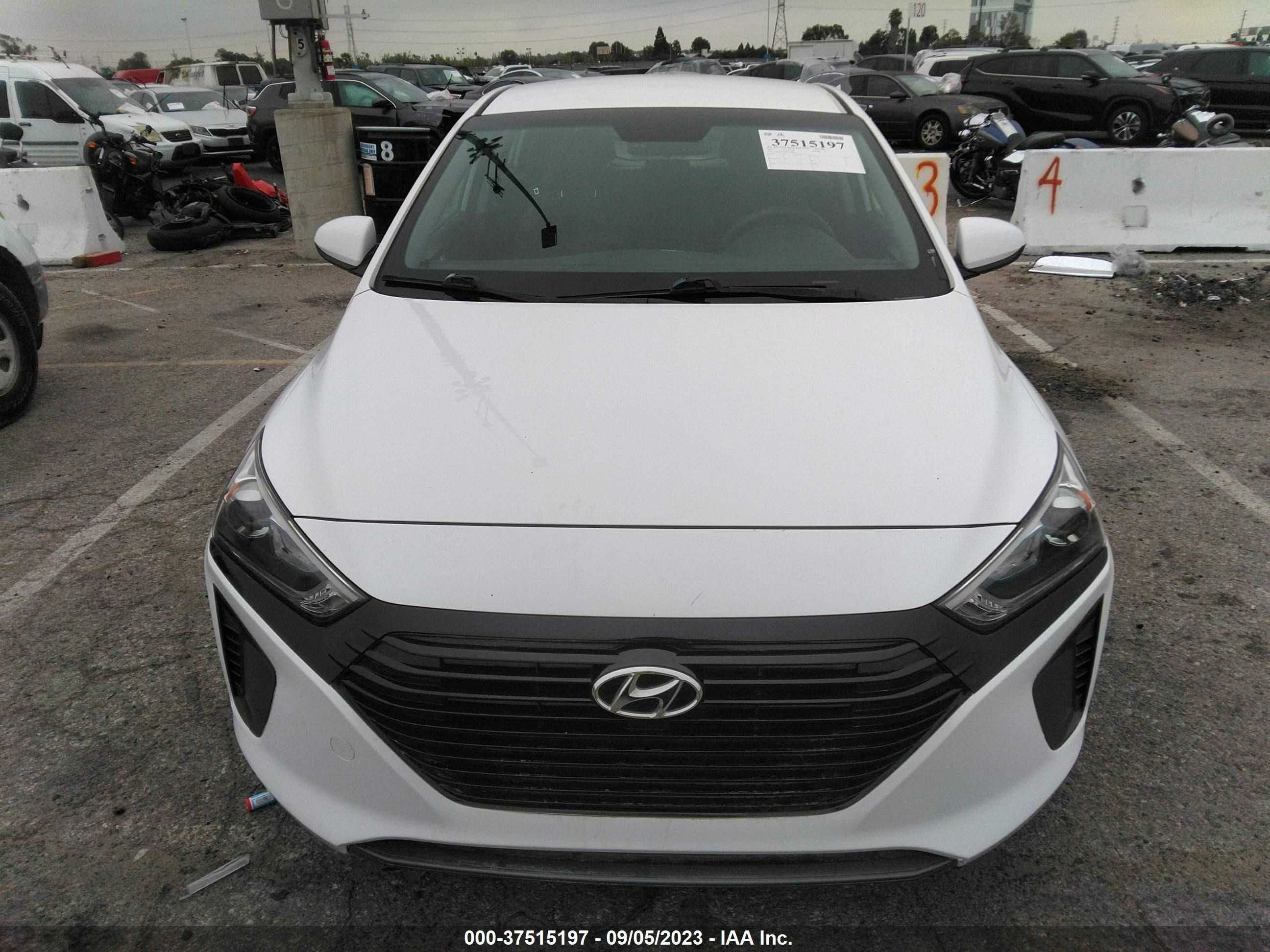 Photo 5 VIN: KMHC65LC0KU168517 - HYUNDAI IONIQ 