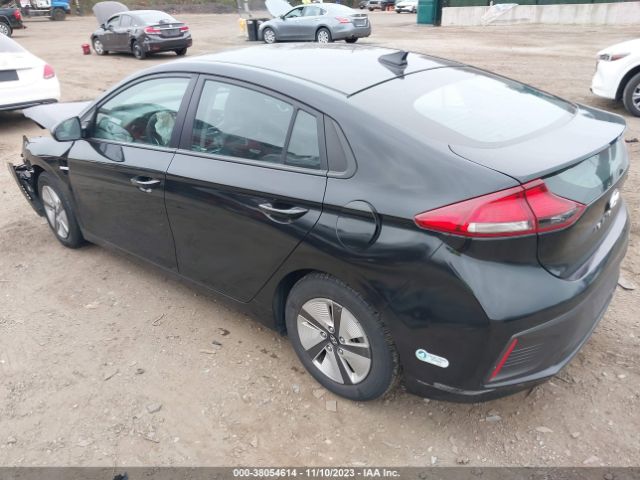 Photo 2 VIN: KMHC65LC1HU024693 - HYUNDAI IONIQ HYBRID 